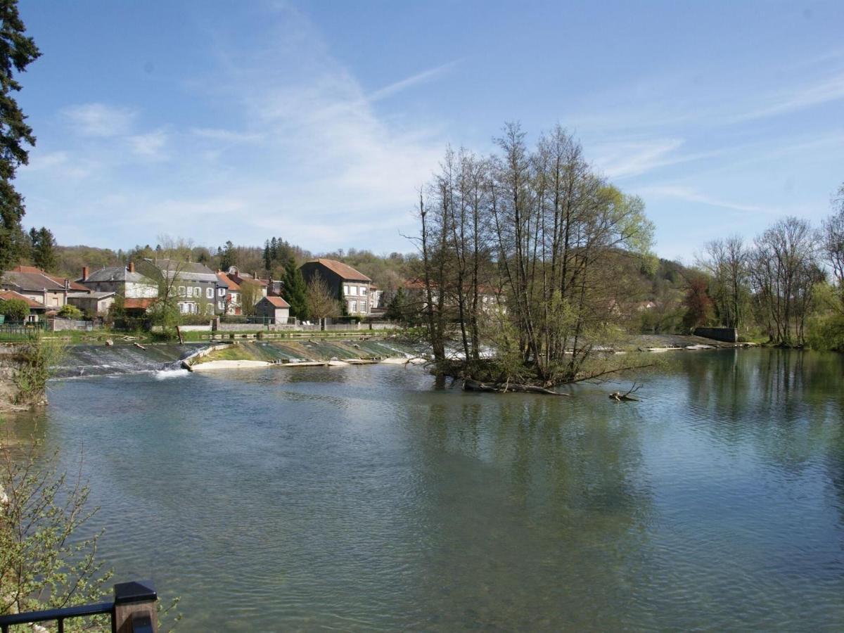 Lovely Holiday Home Near Joset Alain Dun-sur-Meuse Buitenkant foto